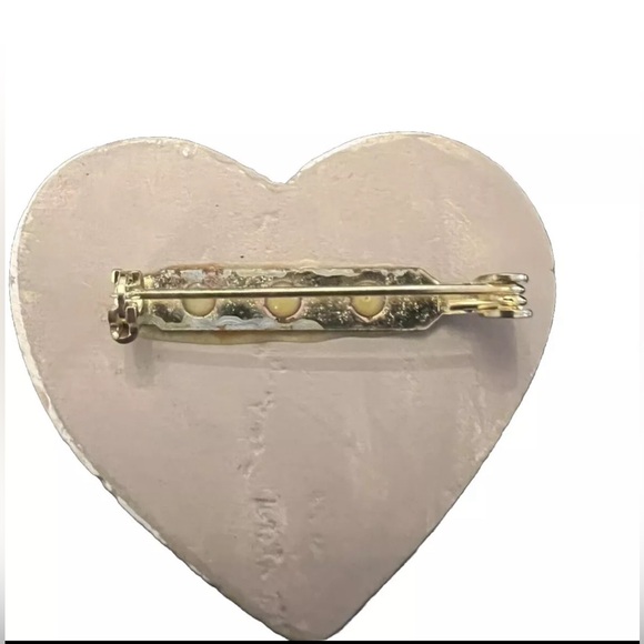 Vintage Brooch Wooden Heart with Hand Painted Floral Design Cottagecore Boho - Picture 5 of 5